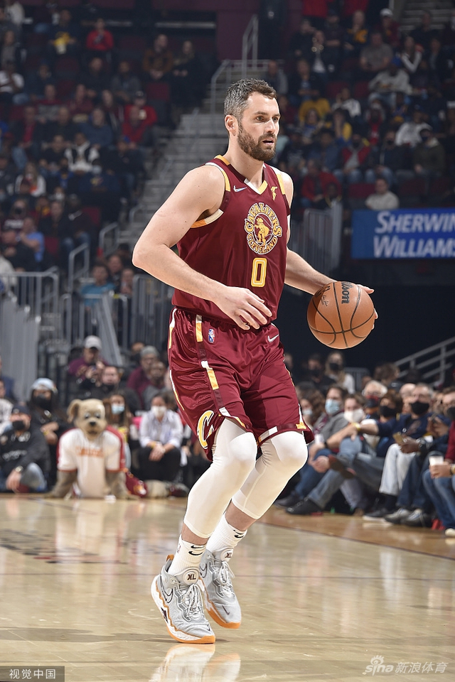 以4比0遥 以4比0遥